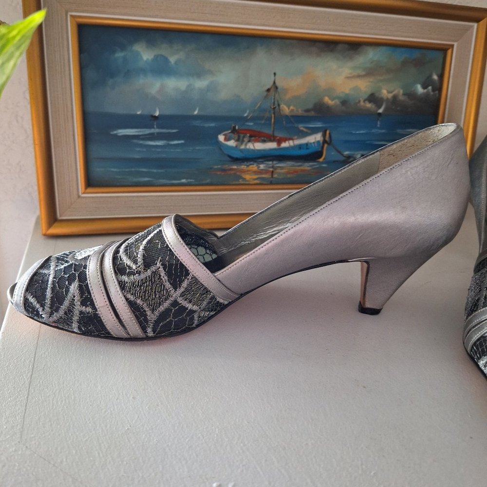 Versani Heels Silver with Mesh Peep Toe Vintage Size 9, Made in Italy - Picture 11 of 14
